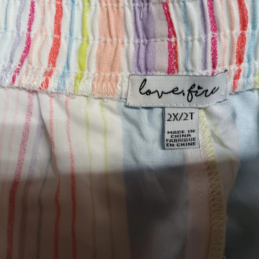Love,Fire Shorts NWT - Picture 4 of 4